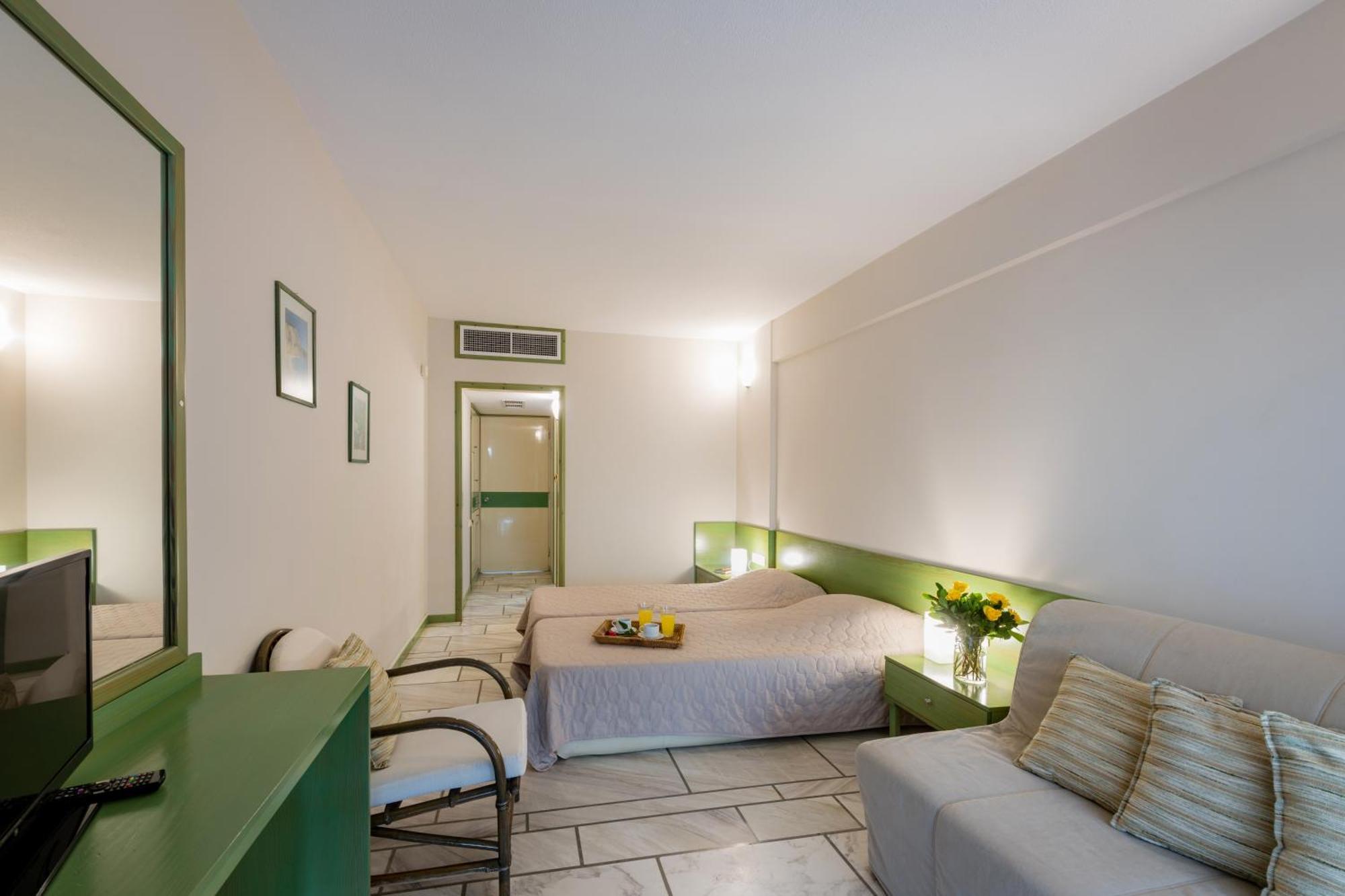 Hotel Pavlina Beach Niforeika Exterior foto