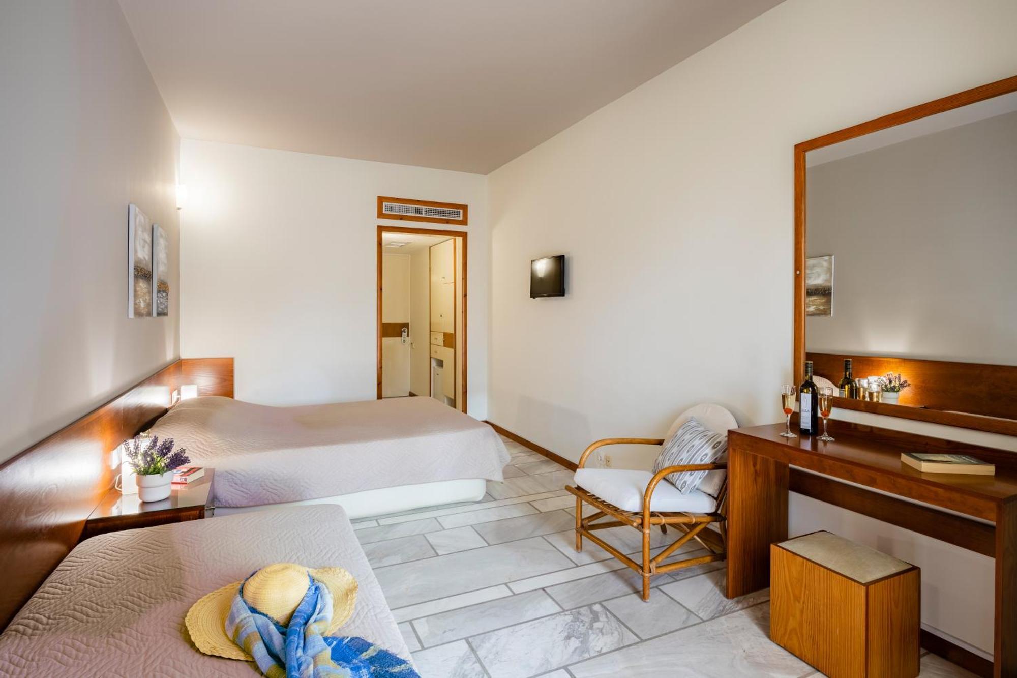 Hotel Pavlina Beach Niforeika Exterior foto