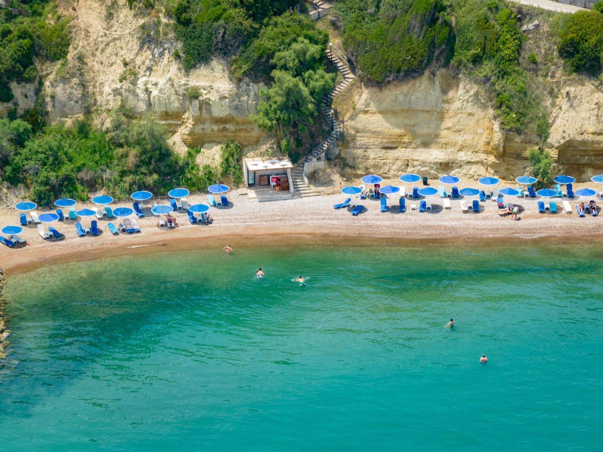 Hotel Pavlina Beach Niforeika Exterior foto